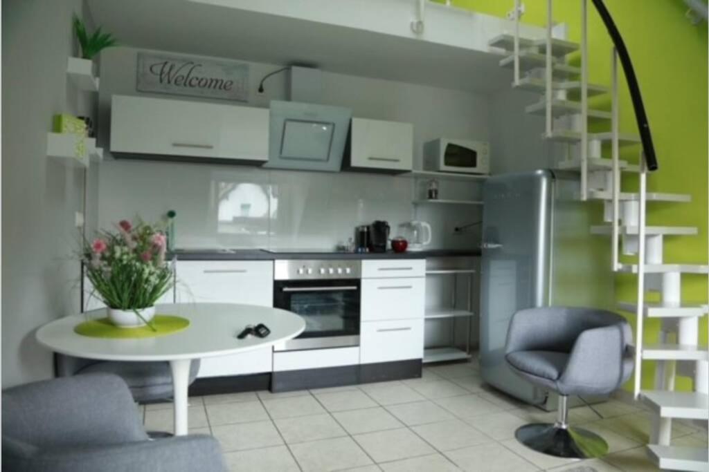 Modernes In * Leichlingen